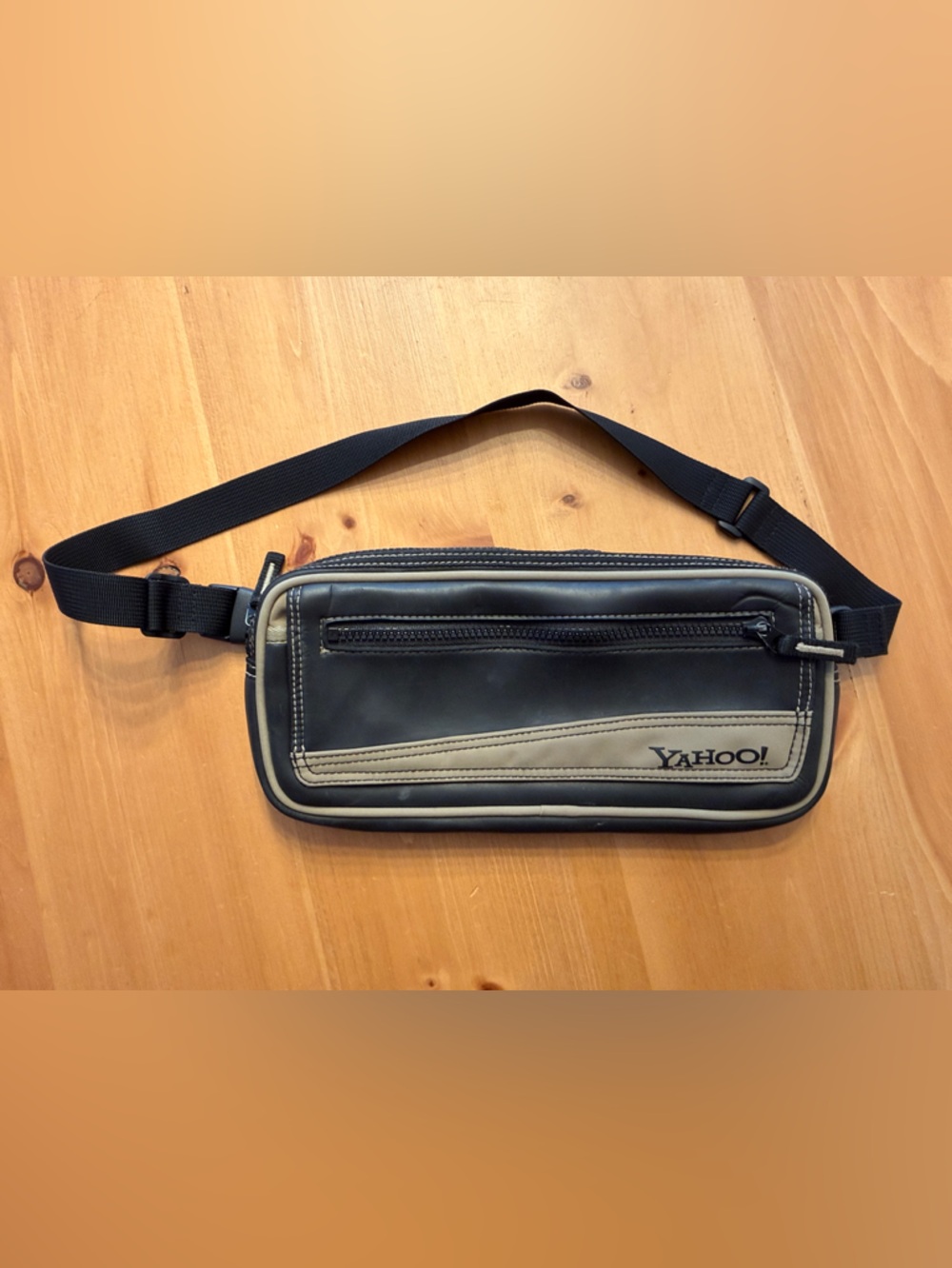 Black and Tan Men's Belt Bag – Compact Crossbody Organizer